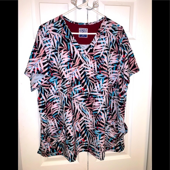 Strictly Scrubs Top ♥︎ - Picture 1 of 3